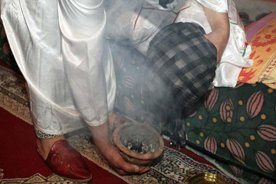 مقتل طفلة فلسطينية على يد مشعوذ اثناء محاولته إخراج جني من جسدها صورة رقم 2