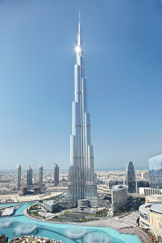 برج خليفة.. لن تصدق تكلفة الإعلانات على واجهة أعلى برج بالعالم! صورة رقم 2