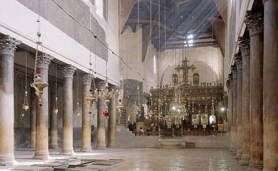 كنيسة المهد.. جولة في أهم وأقدم كنائس الأراضي الفلسطينية والعالم صورة رقم 2