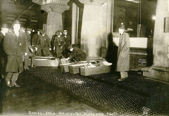 سيجارة قتلت 146 شخص بمصنع بنيويورك بأسوأ كارثة صناعية بالتاريخ صورة رقم 1