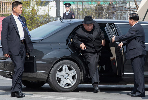 كيف حصل كيم زعيم كوريا الشمالية على سيارة مرسيدس المحظرة دوليا؟ صورة رقم 9