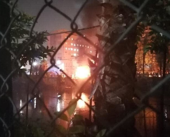 19 قتيلا و32 جريحا في انفجار في القاهرة بسبب حادث تصادم سيارات صورة رقم 11