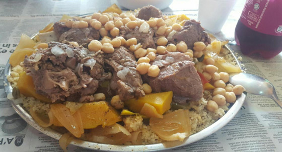  صور: أشهر أكلات الدول العربية في عيد الأضحى..إحداهن تأكل اللحوم نيئة صورة رقم 6