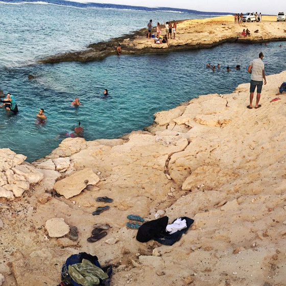 شاطئ النيزك في مصر.. جنة سرية تجذب محبي السفر من حول العالم صورة رقم 12