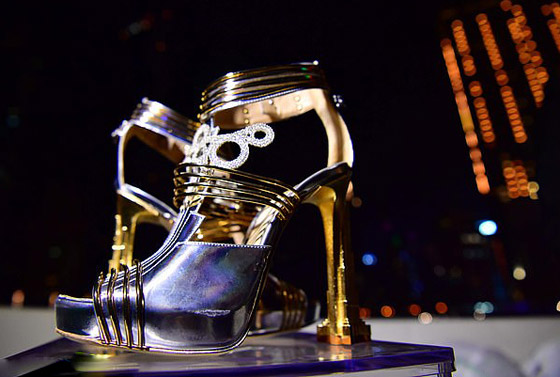 أغلى حذاء في العالم.. يُعرض في دبي مقابل 20 مليون دولار! صور صورة رقم 6