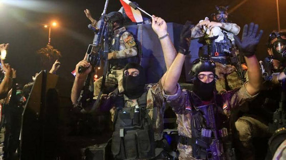 بكاميرا هاتفه.. متظاهر عراقي يوثق لحظة إصابته في كربلاء! فيديو صورة رقم 5