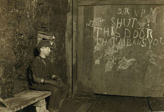 صور تعيسة أنقذت أطفال أميركا في القرن الماضي صورة رقم 13