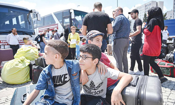 تركيا: 100 ألف سوري غادروا إسطنبول منذ يوليو صورة رقم 7