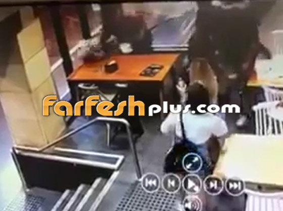 فيديو صادم: أسترالي عنصري ينهال بالضرب الوحشي على امرأة عربية محجبة! صورة رقم 5