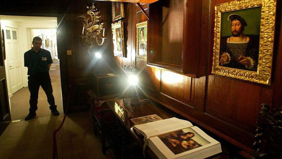 كنوز متحف (القبو الأخضر) على لائحة أبرز السرقات الفنية في التاريخ صورة رقم 10