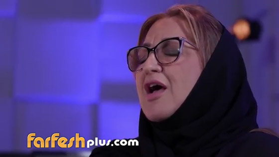 شاهدوا.. عزيزة جلال تغني بالحجاب بعد اعتزال 30 عاما ! صورة رقم 2