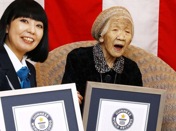 يابانية تحتفظ برقمها القياسي كأكبر معمرة بالعالم وتحتفل بعيد ميلادها الـ117! صورة رقم 6