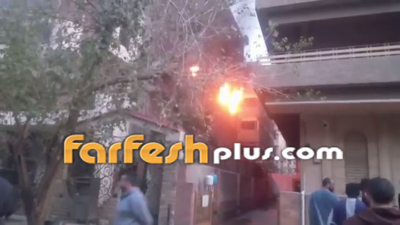  صورة رقم 6 - فيديو وصور: احتراق منزل إيهاب توفيق ووفاة والده مخنوقا بالدخان!