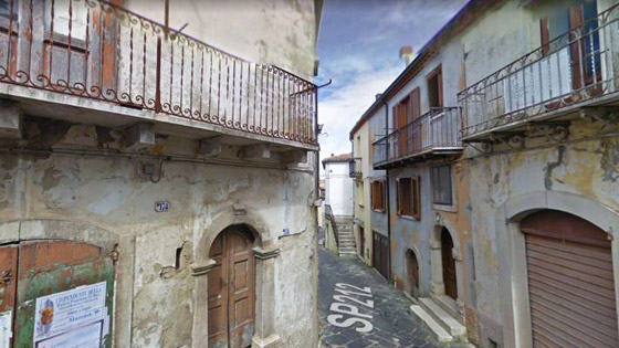 مدينة إيطالية تبيع عشرات المنازل مقابل دولار واحد للمنزل، بشرط واحد! صورة رقم 12