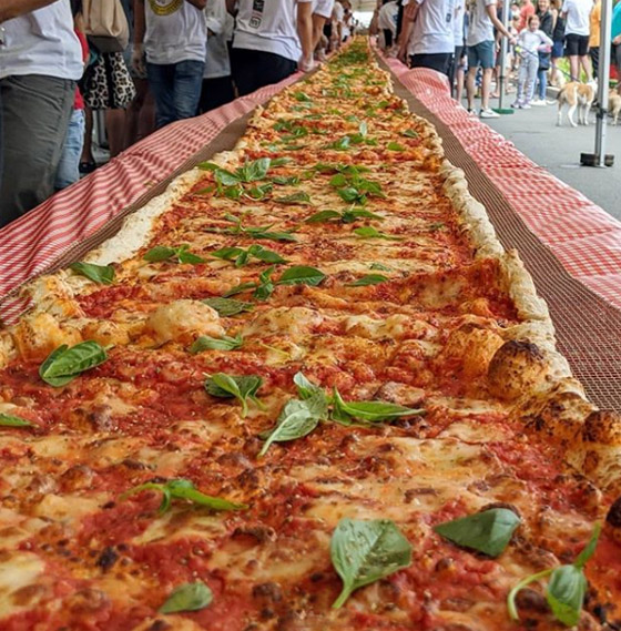 بيتزا ضخمة بطول 103 أمتار في حملة لمكافحة حرائق أستراليا! صورة رقم 17