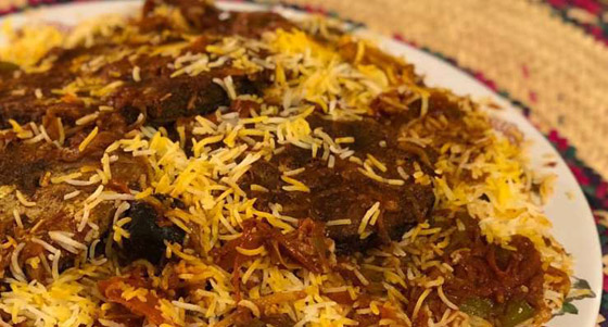 من أشهر الأكلات السعودية: كبسة، مندي، ربيان، قوزي منسف وعصيدة صورة رقم 5