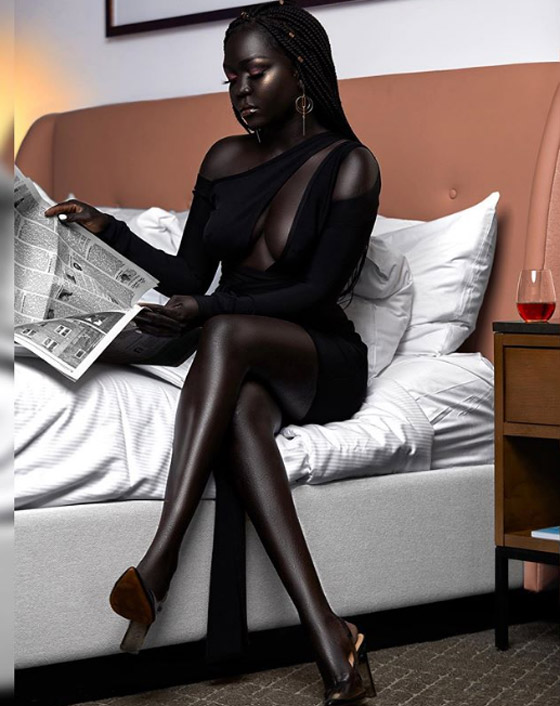 ملكة الظلام..عارضة أزياء من جنوب السودان تتحدى معايير الجمال صورة رقم 1