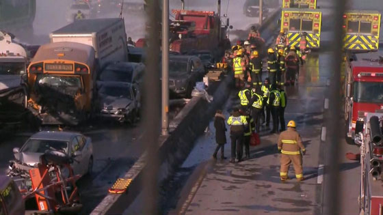 بالفيديو والصور: 200 مركبة في تصادم مروع في كندا والضحايا بالعشرات صورة رقم 13