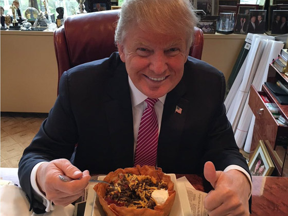 بالصور الرئيس دونالد ترامب يعشق الأطعمة السريعة: البيتزا البرجر والتاكو صورة رقم 3