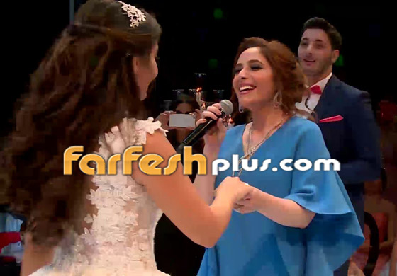فيديو زفاف شقيقة الفنانة عبير نعمة.. لن تصدق هدية اخوتها واخواتها لها صورة رقم 1