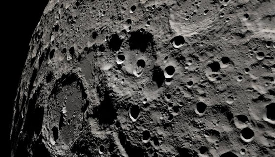 فيديو من ناسا يظهر مشاهد خلابة للقمر من منظور رواد الفضاء! صورة رقم 1