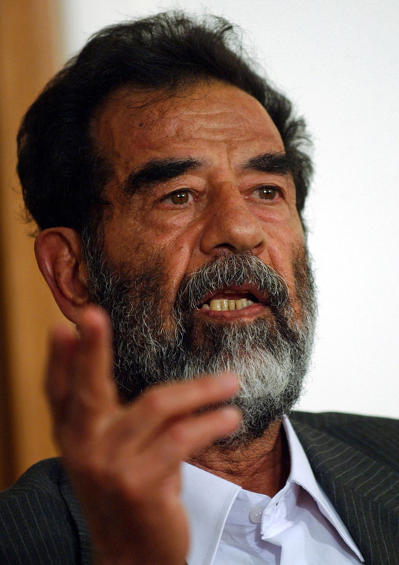 فيديو غريب أذهل الكثيرين: صدام حسين يتحدث عن كورونا قبل 17 عاما! صورة رقم 2