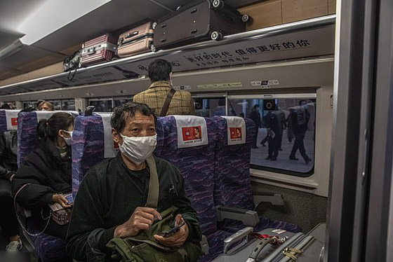 رحلات طيرات وقطارات: الصين تسمح بالمغادرة لسكان ووهان بؤرة كورونا! صورة رقم 17