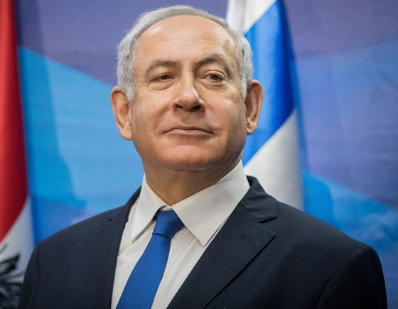 مشهد تاريخي: نتنياهو رئيس وزراء إسرائيل يمثل أمام المحكمة بتهم فساد صورة رقم 4