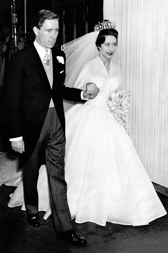 بالصور: قائمة بأجمل فساتين الزفاف الأيقونية التي لن ينساها التاريخ صورة رقم 3