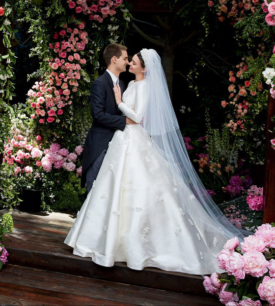 بالصور: قائمة بأجمل فساتين الزفاف الأيقونية التي لن ينساها التاريخ صورة رقم 14