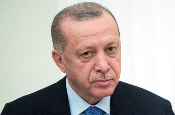 أردوغان يتمسك بـ(الحقوق السيادية) في تحويل آيا صوفيا إلى مسجد صورة رقم 15