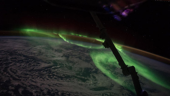 رائد فضاء روسي يلتقط صورا مدهشة لأضواء الشفق القطبي من الفضاء صورة رقم 5
