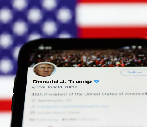 الرئيس السابق ترامب يلجأ للقضاء لإجبار تويتر على إعادة حسابه صورة رقم 2