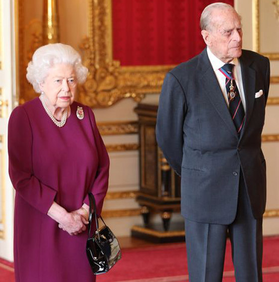 بالصور: أول لقاء للأمير فيليب بالأميرة (الملكة) إليزابيث قبل 82 سنة صورة رقم 26