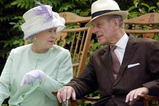 بالصور: أول لقاء للأمير فيليب بالأميرة (الملكة) إليزابيث قبل 82 سنة صورة رقم 27