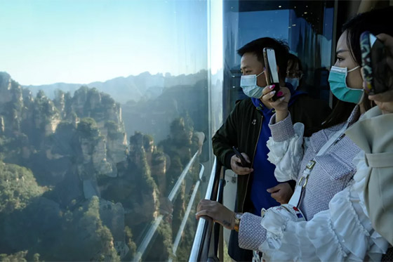 بالصور: مصعد (100 تنين) في الصين أعلى مصعد في العالم! صورة رقم 11