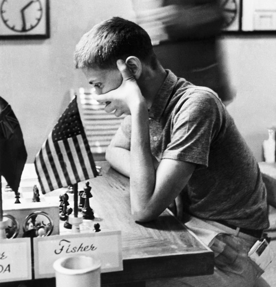 أسطورة الشطرنج بوبي فيشر.. عبقري فرح بهجمات سبتمبر وهاجم إسرائيل صورة رقم 12