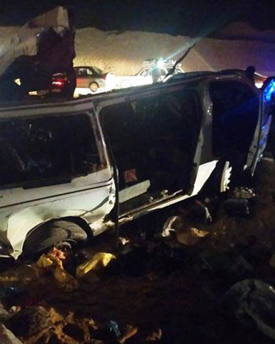 18 قتيلا بينهم أطفال بحادث سير بمصر.. شاحنة انقلبت على حافلة ودمرتها صورة رقم 11
