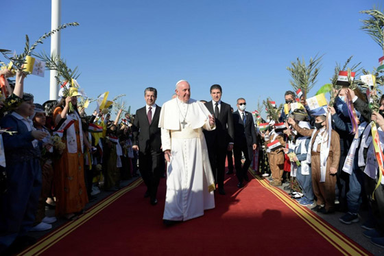 البابا فرنسيس يزور مناطق خضعت لسيطرة تنظيم الدولة شمالي العراق صورة رقم 4