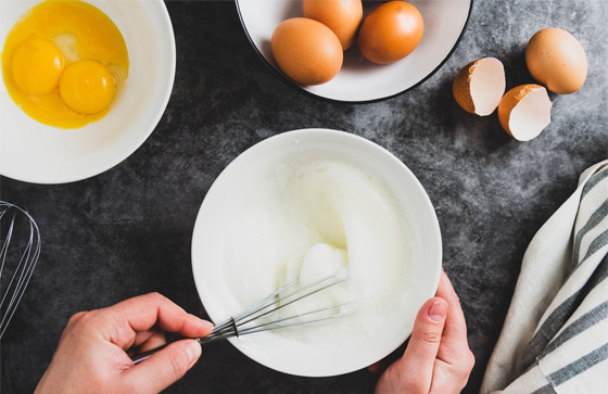 الفرق الصحي بين صفار البيض وبياضه وفوائدهما.. متى يستخدمان بالطهي؟ صورة رقم 4