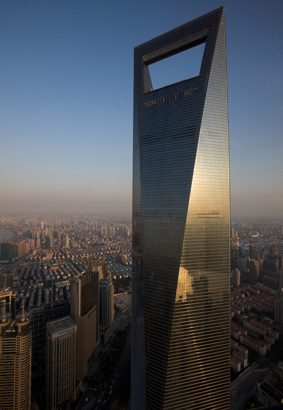 بالصور: تعرفوا إلى 10 من أطول المباني والأبراج في العالم صورة رقم 7