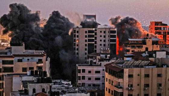 فيديو وصور: العدوان الإسرائيلي على غزة يحصد 67 قتيلا و388 جريحا صورة رقم 15