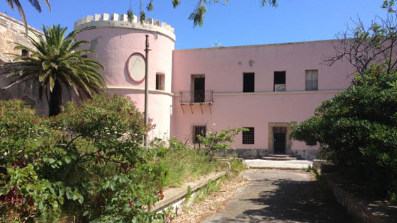 صور: إيطاليا تخطط لإعادة إحياء جزيرة استُخدمت سابقا كسجن للمجرمين صورة رقم 4