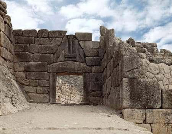 معبد بعلبك.. وأهم 10 آثار تاريخية من العالم القديم صورة رقم 10
