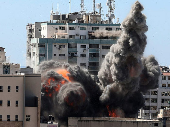 تل أبيب تشل مناحي الحياة في غزة.. 90% من مصانع القطاع متوقفة بسبب قرار إسرائيلي صورة رقم 2