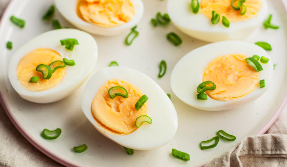 لماذا يستحيل تحضير طبق البيض المثالي رغم سهولته؟ 13 خطأ شائعا وراء الأمر صورة رقم 11