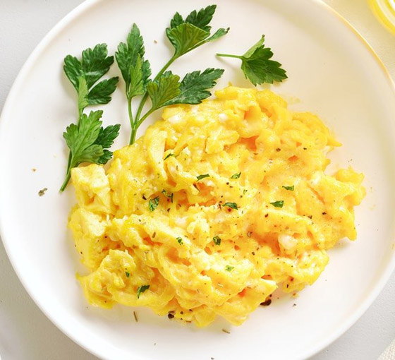 لماذا يستحيل تحضير طبق البيض المثالي رغم سهولته؟ 13 خطأ شائعا وراء الأمر صورة رقم 12