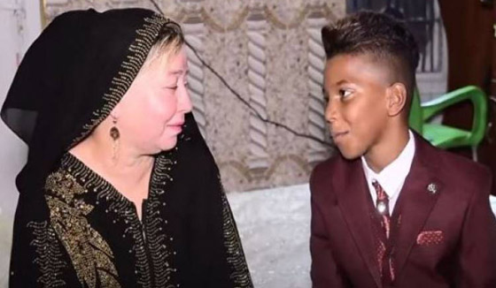 فيديو عراقية تبرر تزويجها ابنها بعمر الـ11 سنة: حبيت أفرح بأطفاله قبل ما أموت! صورة رقم 3