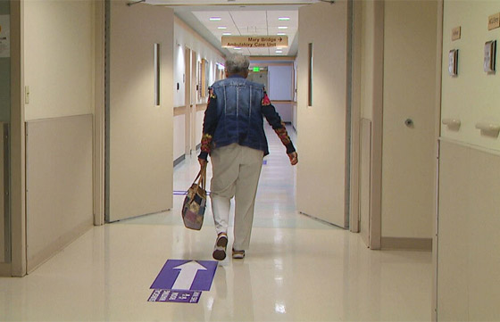 صور: أقدم وأكبر ممرضة أمريكية تعلن تقاعدها بعد عمل استمر 70 عاما صورة رقم 13
