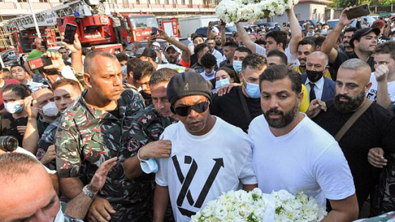 حملة غضب بعد سهرة رونالدينيو والنجوم في بيروت للتضامن مع ضحايا المرفأ صورة رقم 3
